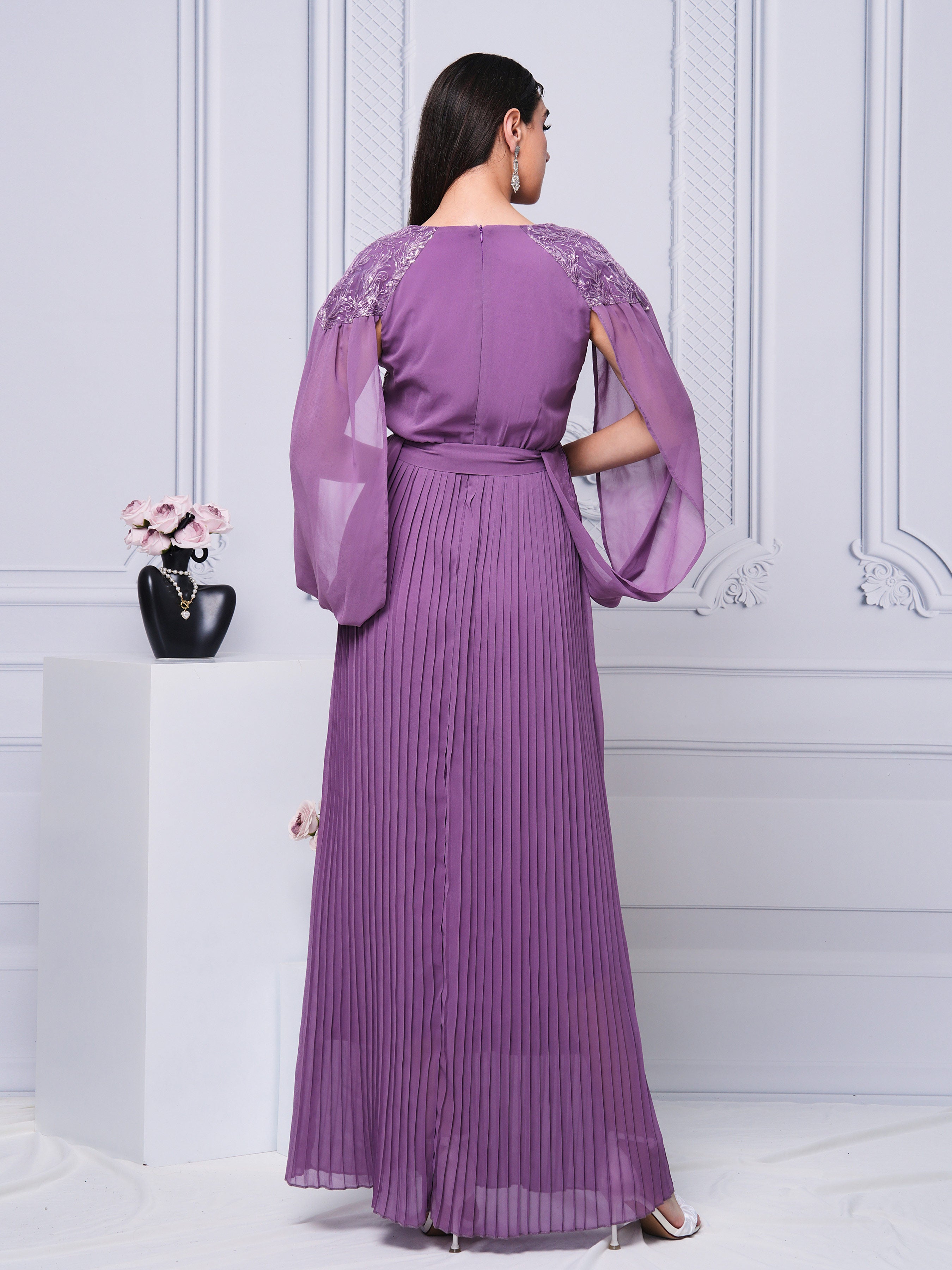 V-neck Panel Embodied Fold A-line Dress MES00445