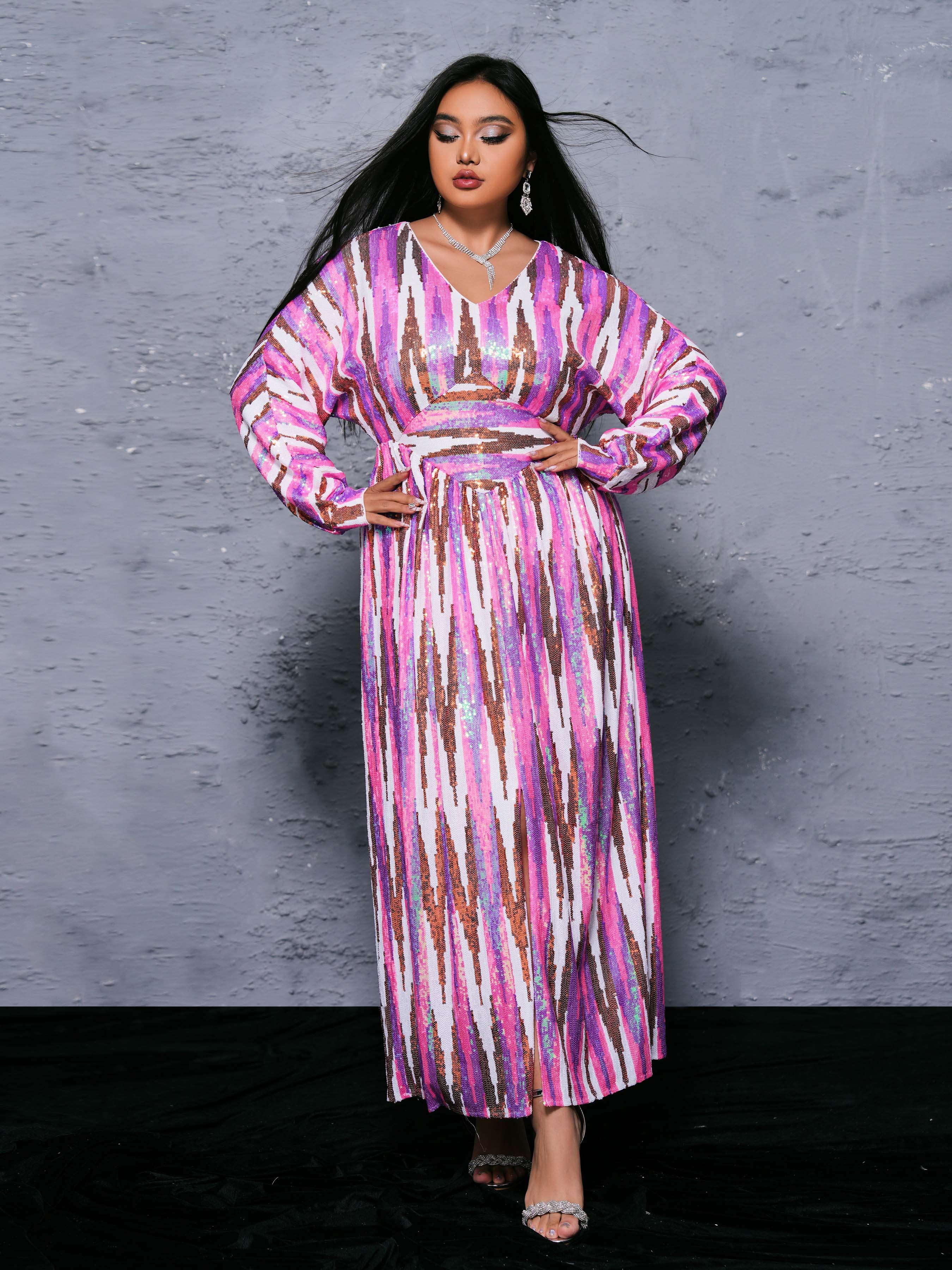 Plus V-neck Lantern Sleeve Split Dress PRJ11065