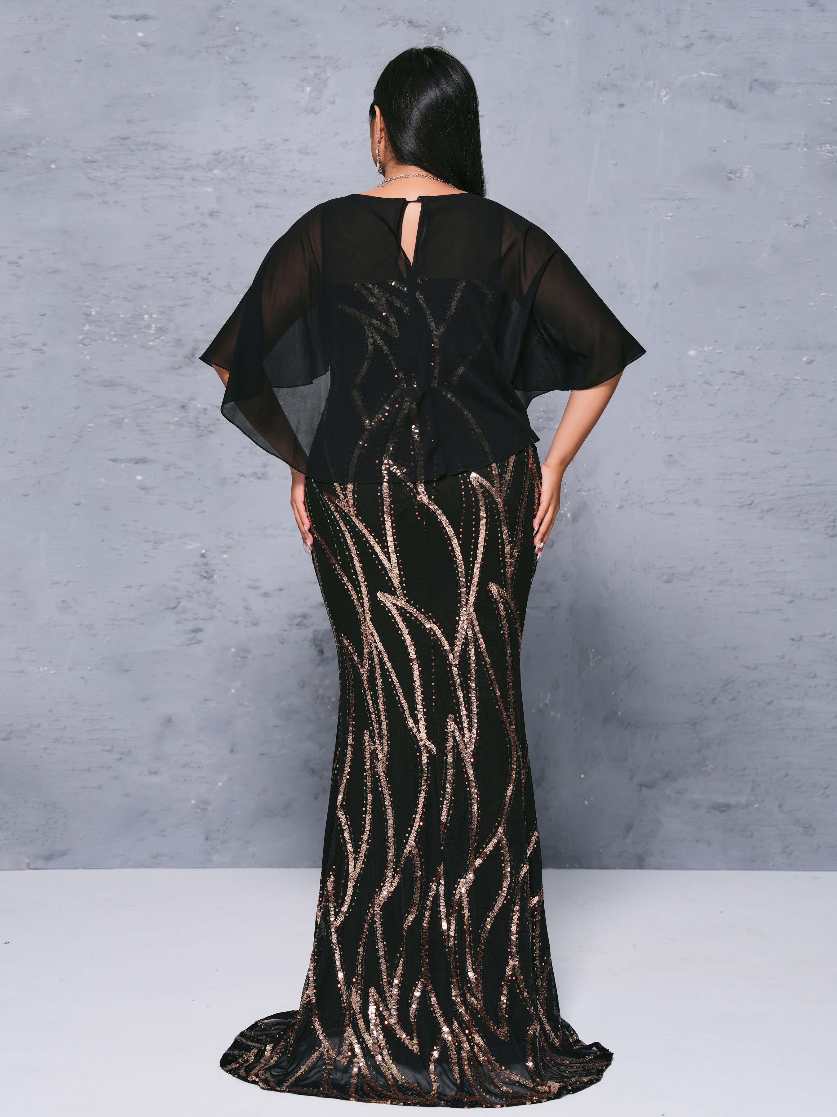 Plus Crew Neck Panel Mermaid Sequin Dress PRM21019