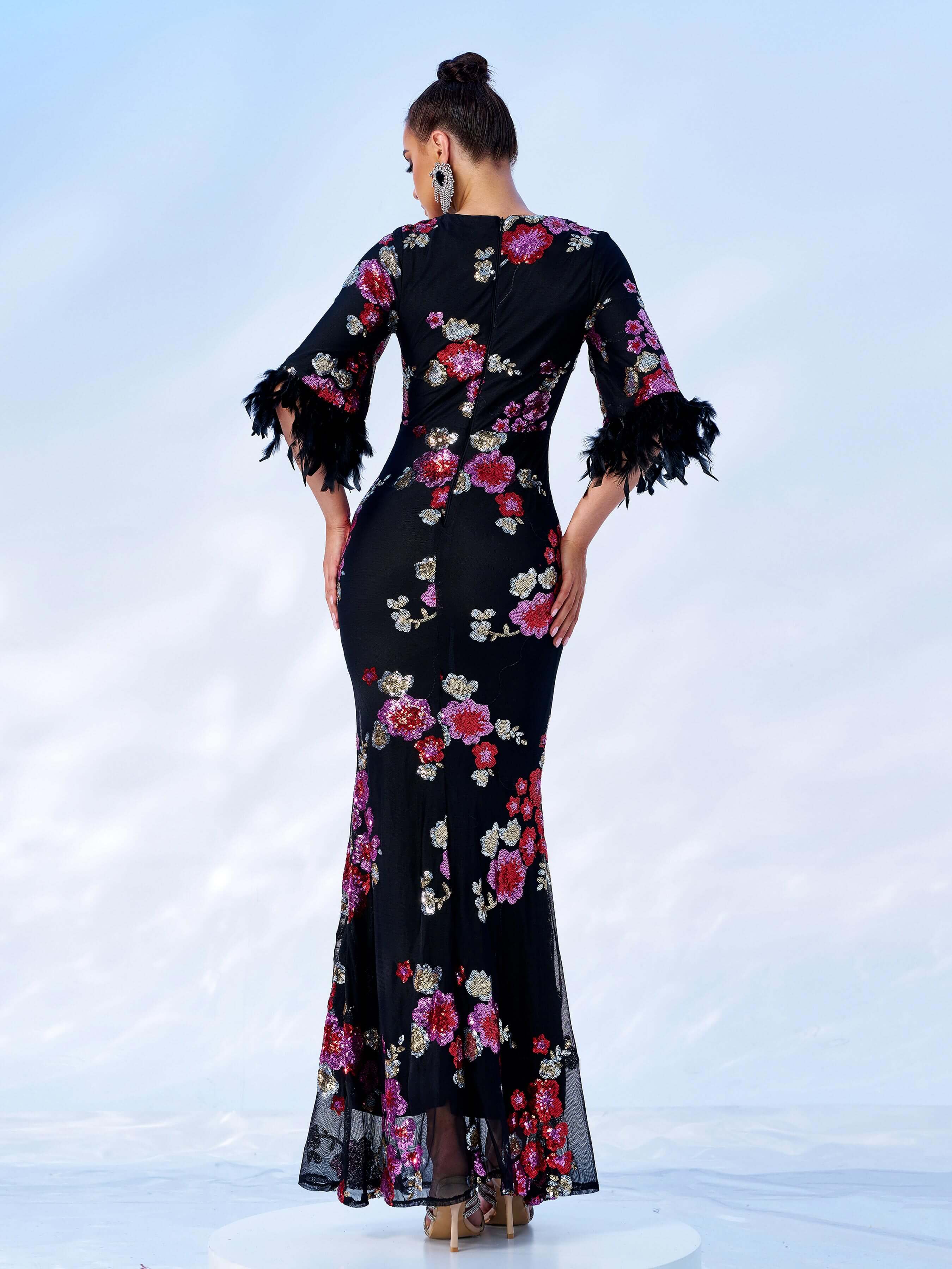 V-Neck Fringed Mermaid Sequin Maxi Dress MES00408