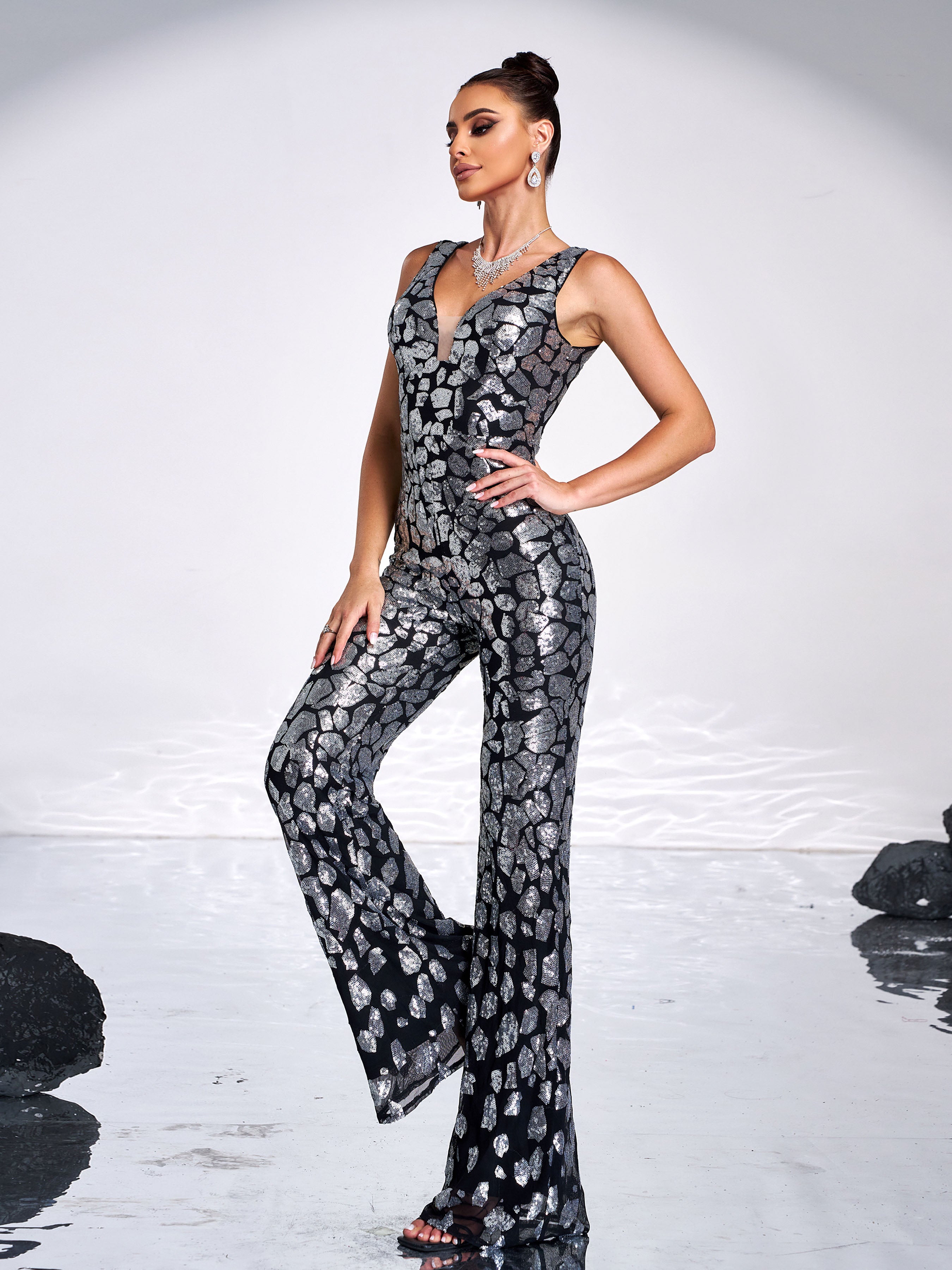 Sleeveless Cutout Sequin Jumpsuits RH30063